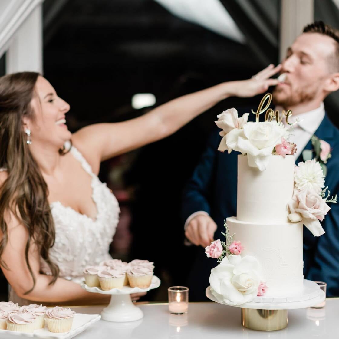 Wedding Cake Etiquette Questions, Answered